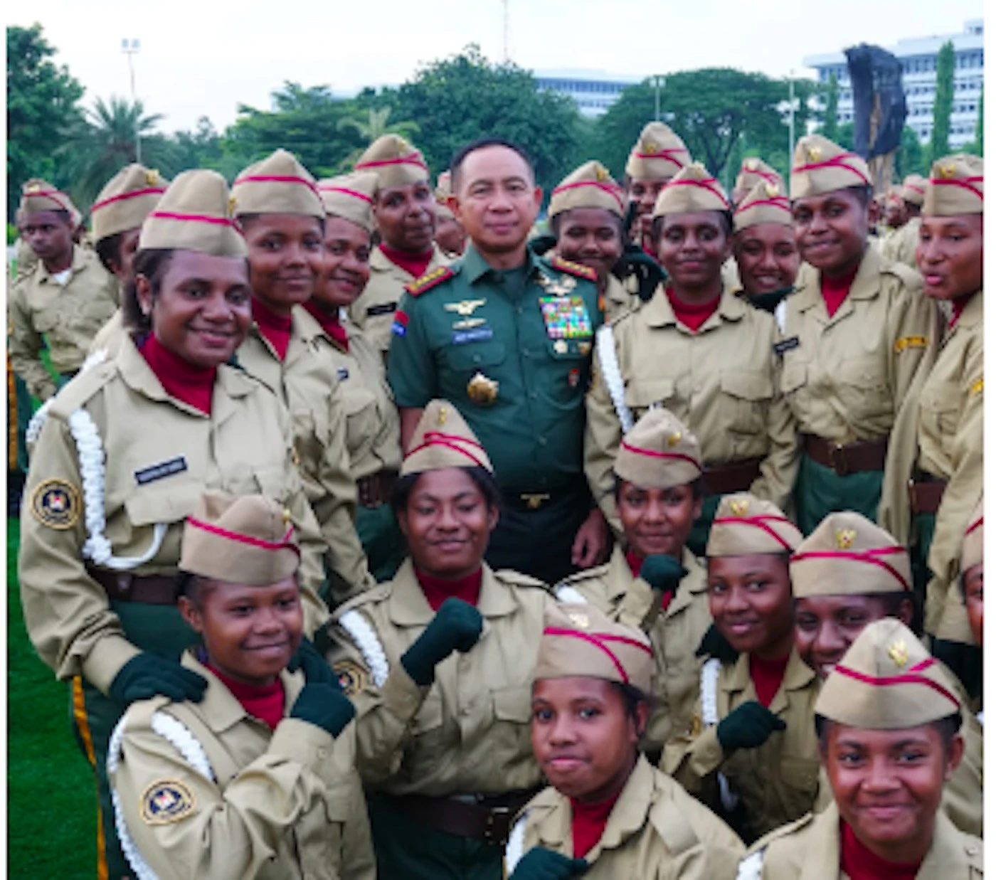 Panglima TNI Jenderal Agus Subiyanto Pimpin Upacara Penyambutan KKRI Wilayah Jayapura