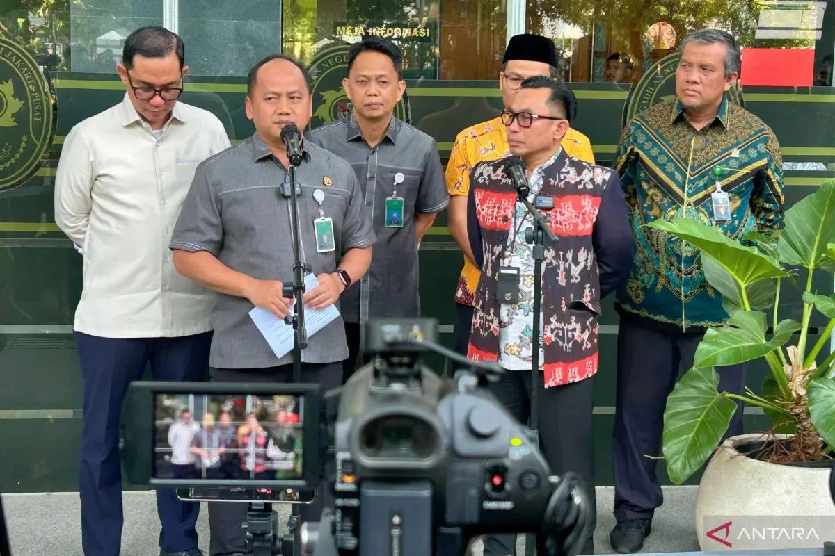 Enam Tersangka Suap Vonis Lepas CPO Segera Disidangkan di PN Jakarta Pusat