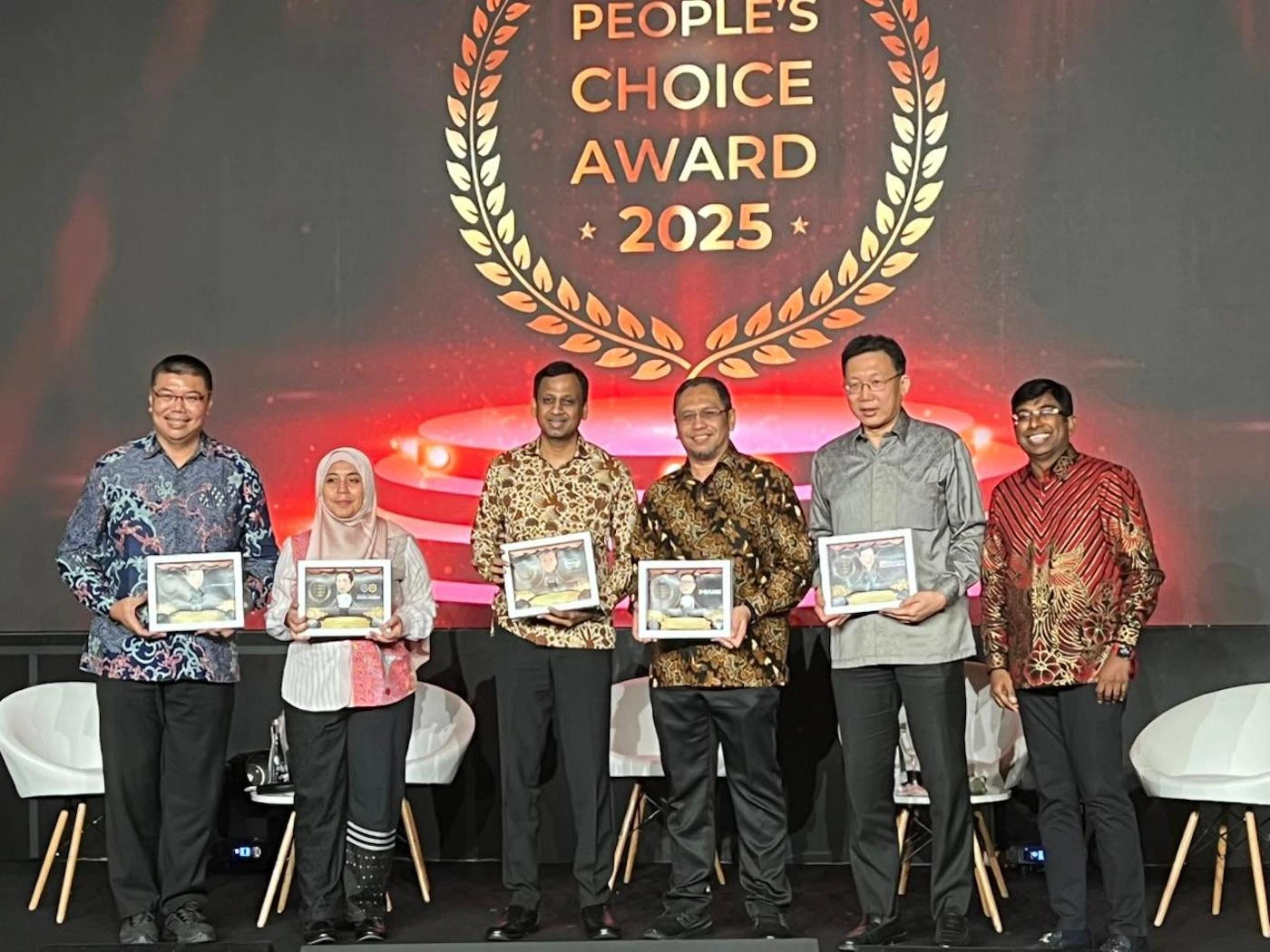 redBus Berikan Penghargaan Kepada Operator Bus Terbaik Indonesia