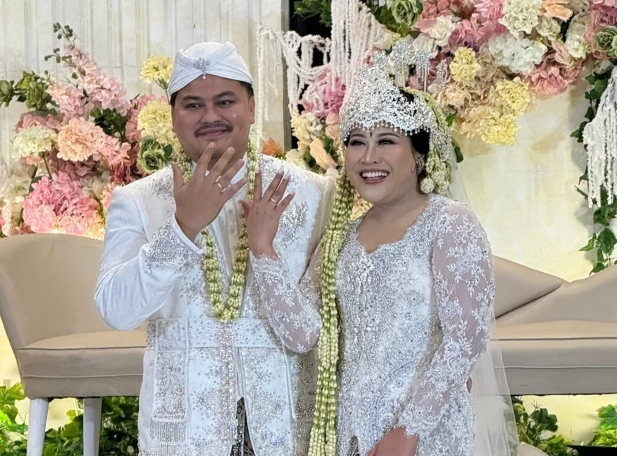 Demi Kehadiran Desta dan Vincent Rompies, Boiyen Rela Ubah Jadwal Pernikahan