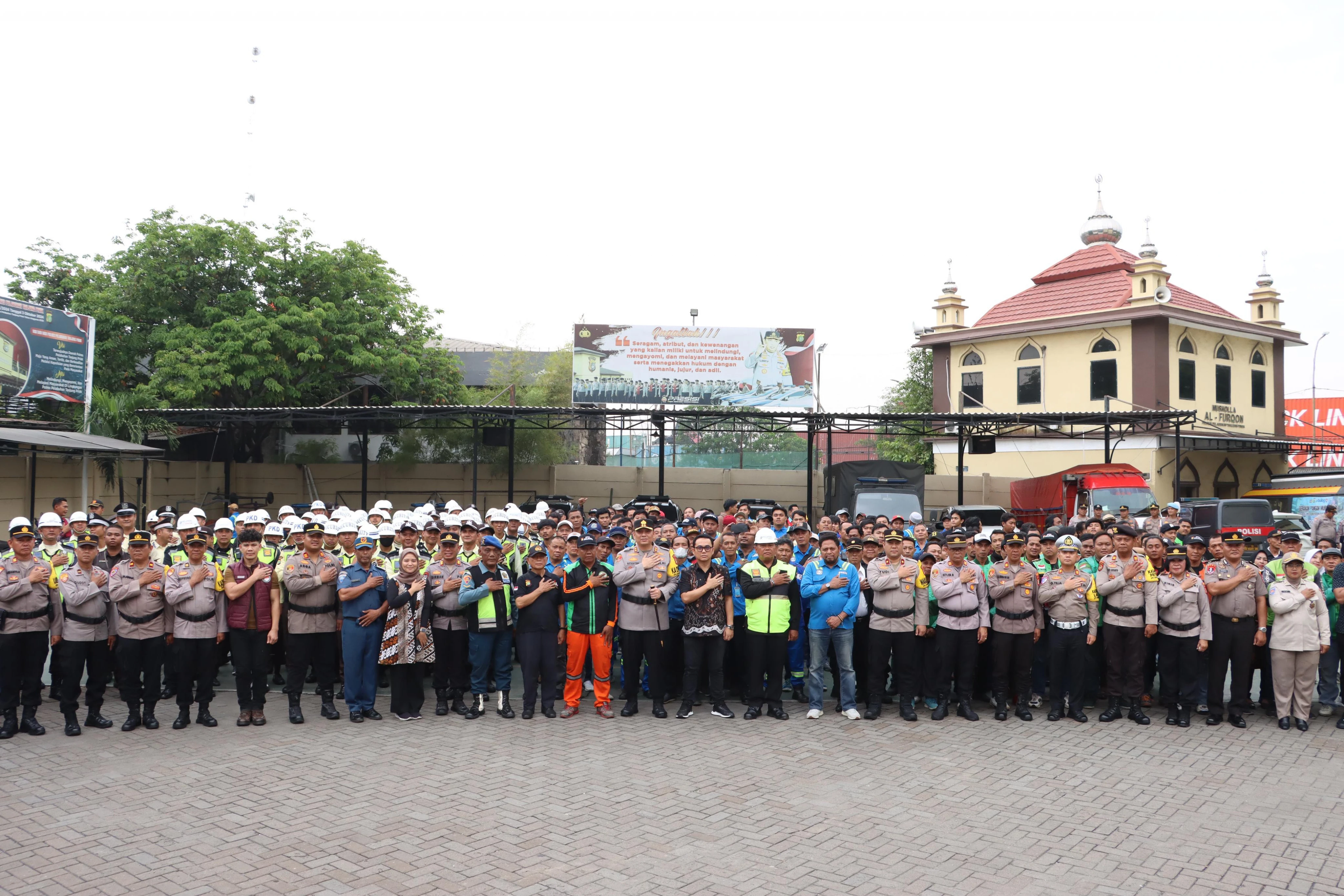 Polres Pelabuhan Tanjung Priok Gelar Apel Siaga 420 Personel Jaga Kamtibmas