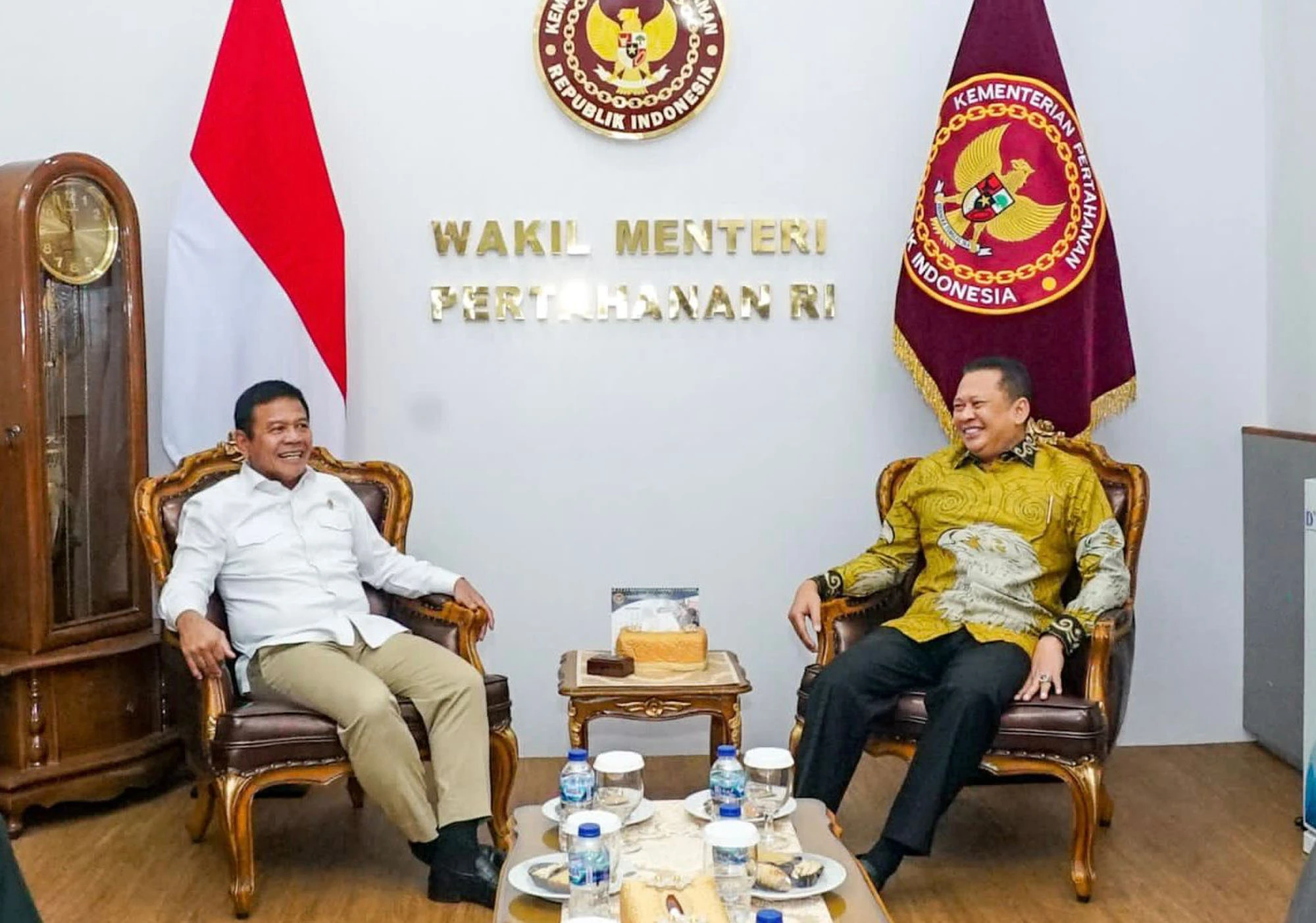 Diangkat Rektor Unhan jadi Dosen Pascasarjana, Bamsoet: Sebuah Kehormatan Bagi Saya