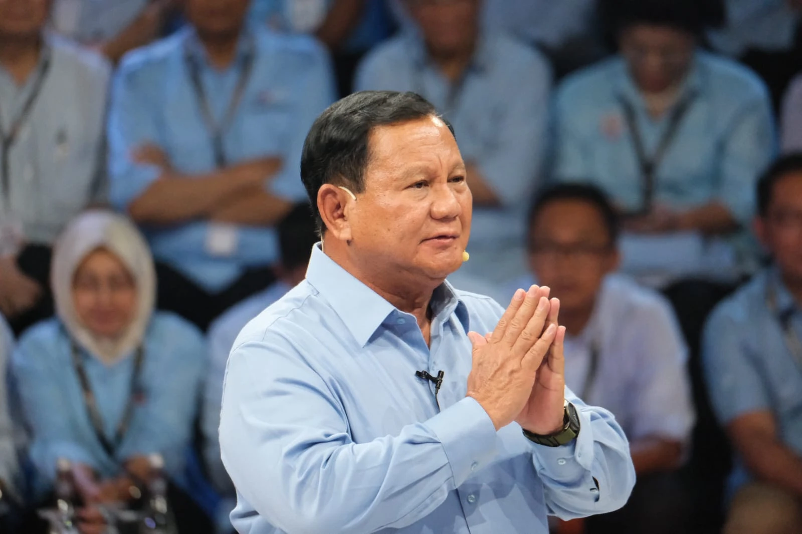 Surat Cinta Sukarelawan Bikin Terharu, Prabowo Sampai Bilang Begini
