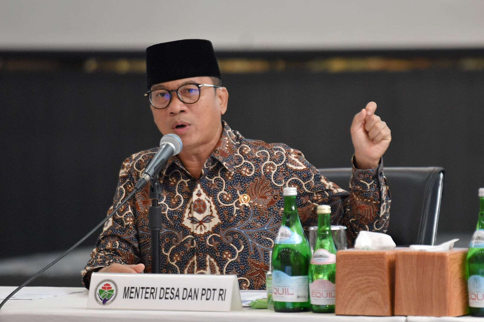 Mendes Yandri Susanto Ancam Copot Pejabat Kemendes PDT Terlibat Jual Beli Jabatan