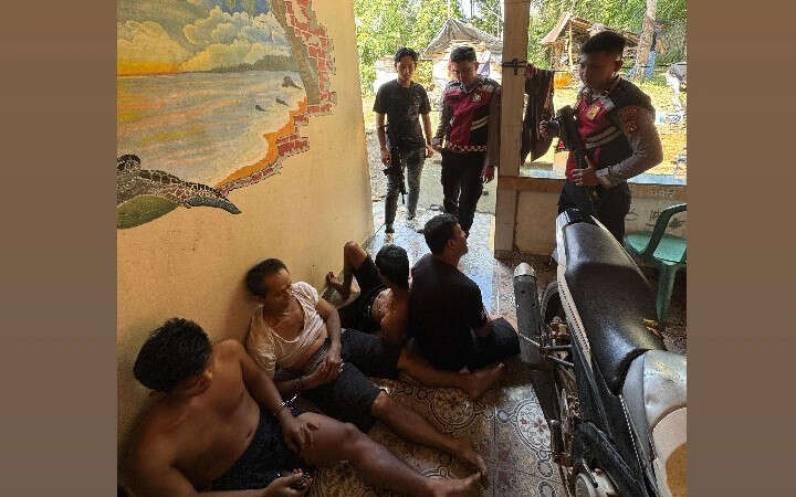 Polisi Gerebek Kampung Narkoba di Banyuasin, 8 Orang Ditangkap