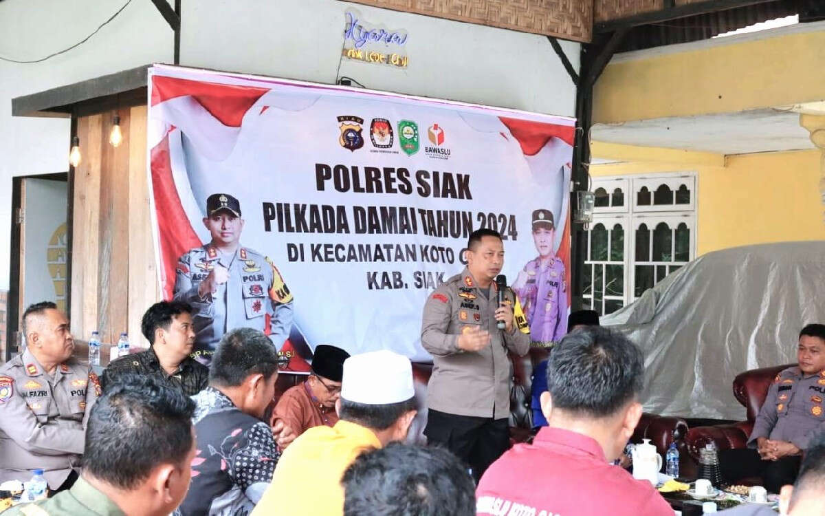 Kapolres Siak Dengarkan Aspirasi Warga di Jumat Curhat, Tekankan Pilkada Damai