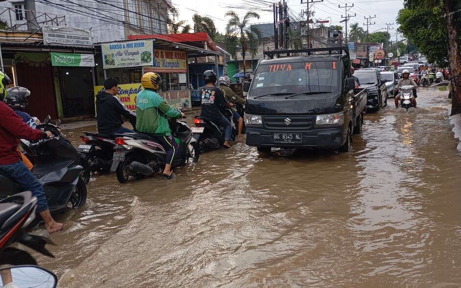 Palembang Dikepung Banjir, Bagaimana dengan TPS?