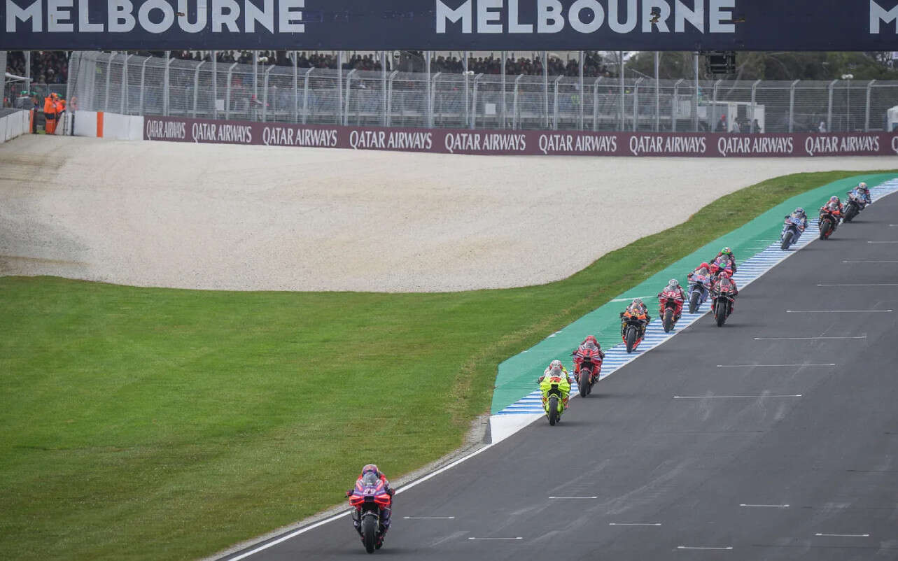 Lihat! Kecelakaan pada Sprint MotoGP Australia Terjadi di Tikungan Paling Menakutkan di Dunia