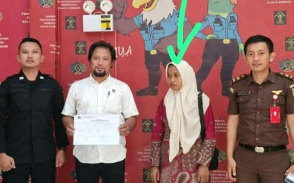 5 Berita Terpopuler: Temuan PGRI soal Guru Honorer Supriyanti Bikin Kaget, Alhamdulillah Mendikdasmen Langsung Bergerak