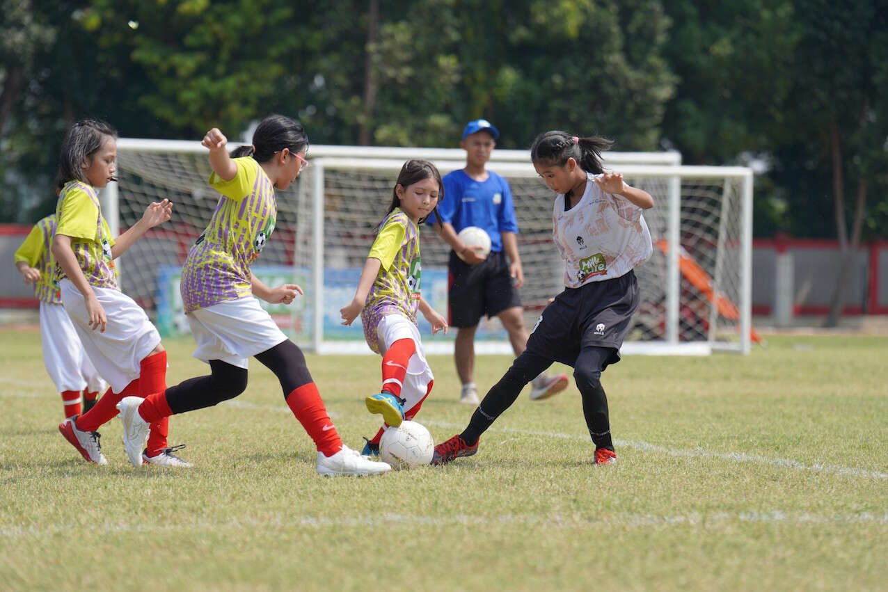 Gol-Gol Spektakuler Warnai Kemenangan SD Cinta Kasih Tzu Chi & SDN Kebagusan 03 di Partai Final