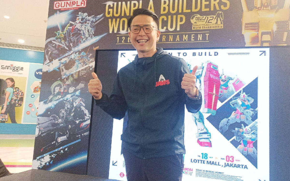 Ernest Prakasa Jadikan Hobi Rakit Gundam Mediator Bonding dengan Anak