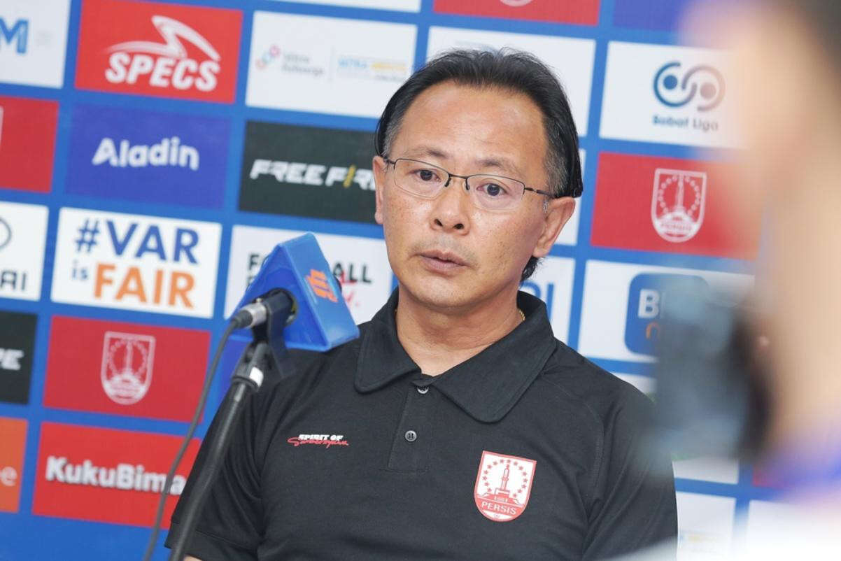 Bursa Transfer Liga 1: Ong Kim Swee Bicara Trial Jordy Tutuarima dan Kebutuhan Persis