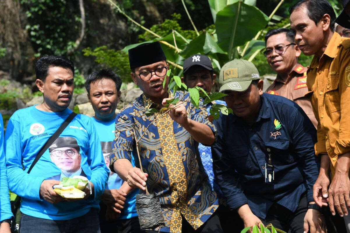 Mendes Yandri Sarankan Agar Desa Wisata Bisa Tonjolkan Ciri Khas Daerahnya