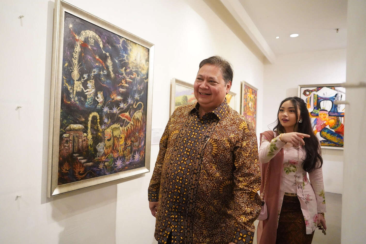 Menko Airlangga Puji Siswa SMA Gelar Pameran Seni Berkelas Nasional