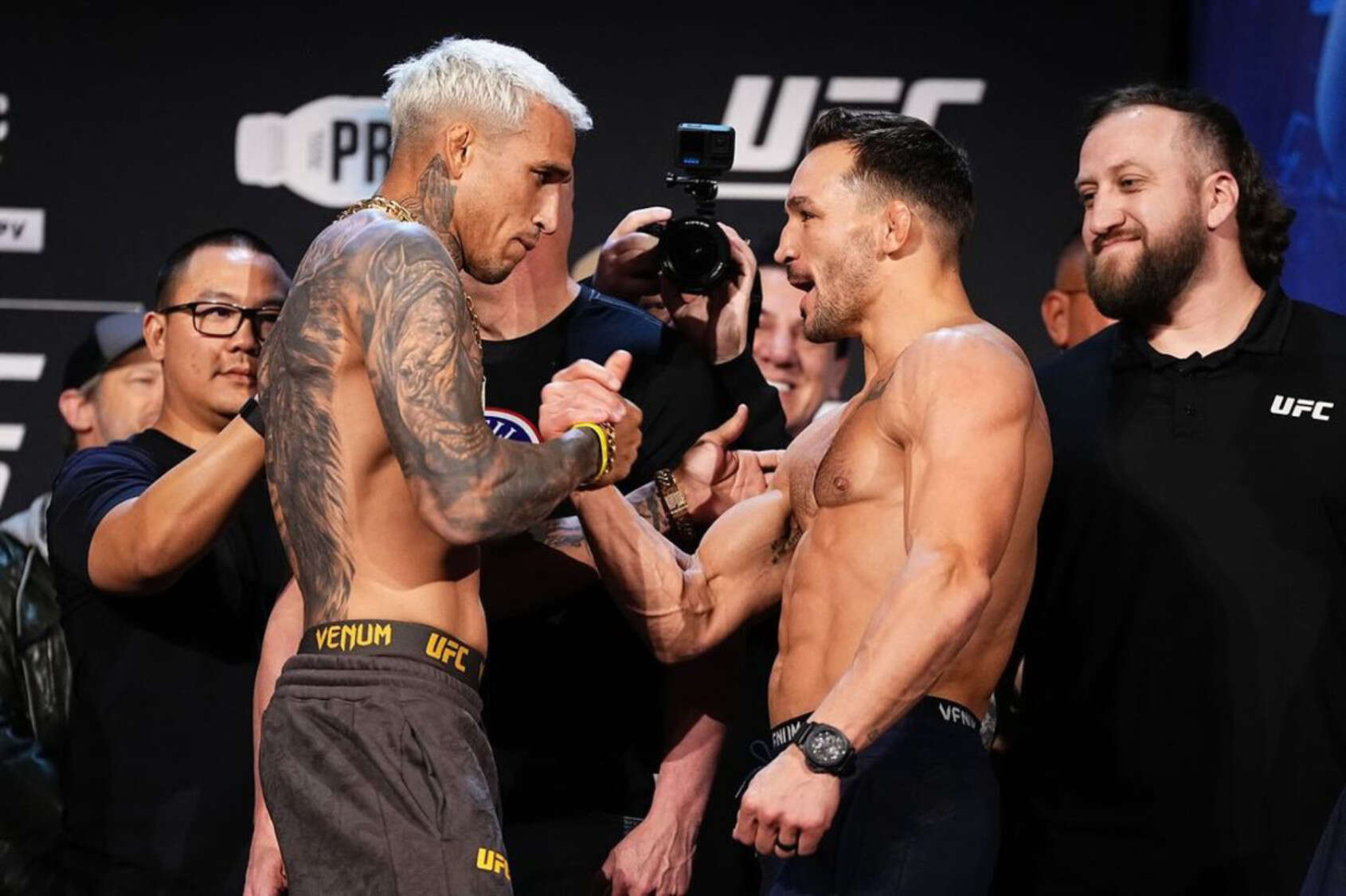 Jelang Pertarungan UFC 309, Charles Oliveira Vs Michael Chandler, Siapa Pemenangnya?