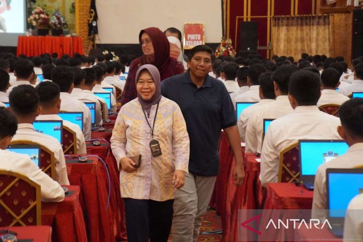 Tinjau Tes CPNS Kemenkumham di Padang, Anna: Jangan Percaya Pihak yang Berjanji Bisa Meluluskan