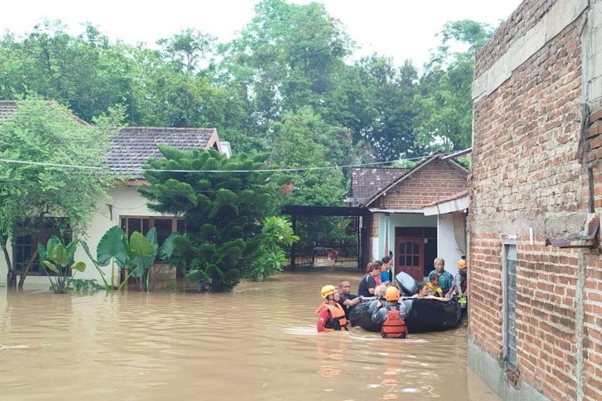 Banjir Bandang Putus Akses Utama Jalur Provinsi Trenggalek-Ponorogo-Pacitan