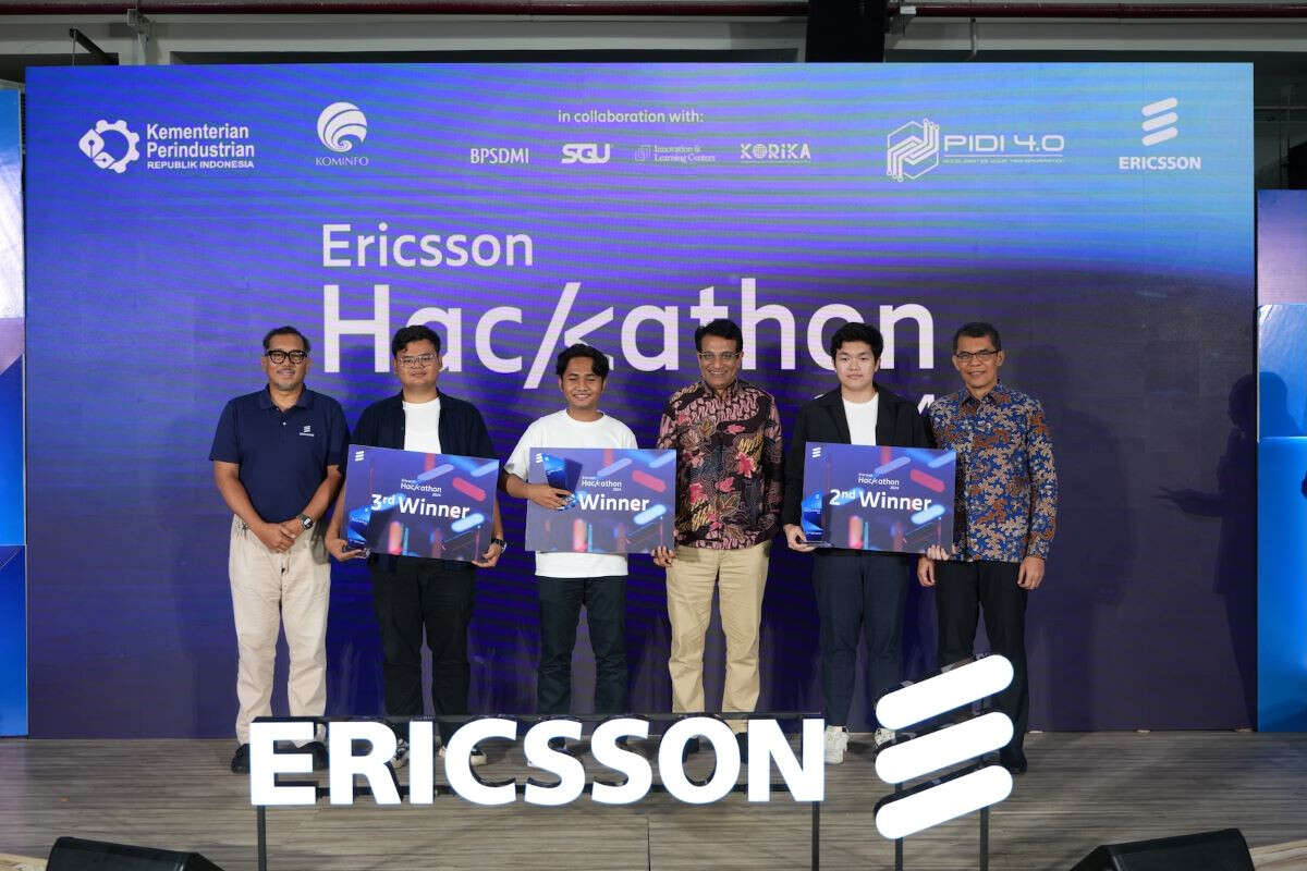 Tonjolkan Inovasi Digital Twin, Molca Dinobatkan jadi Pemenang Hackathon 2024