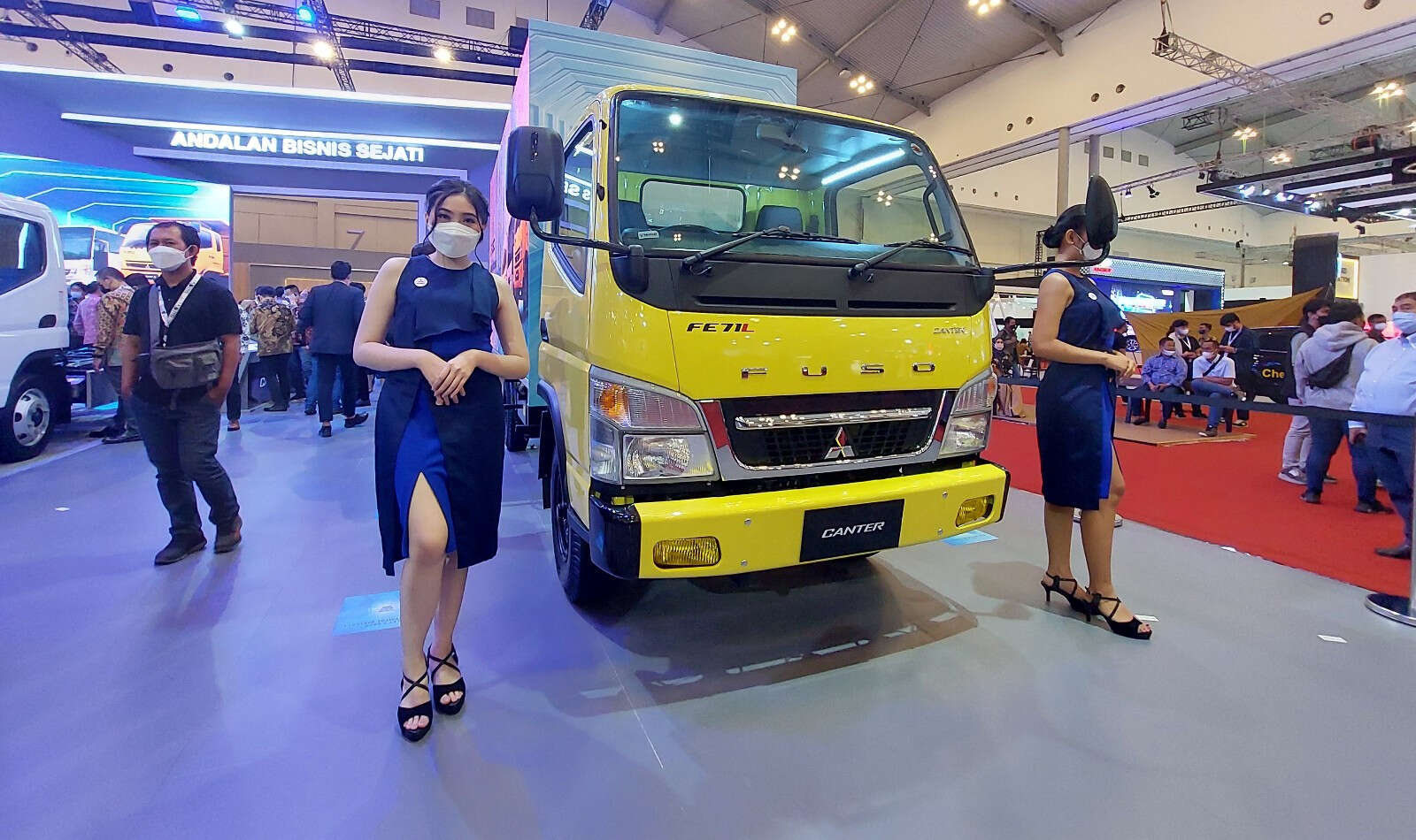 Mitsubishi Fuso Hadirkan Promo Menarik, Beli Truk dapat Logam Mulia