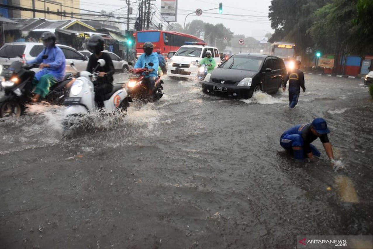 Waspada, Hujan hingga Banjir Rob Diperkirakan Terjadi di Sejumlah Wilayah Hari Ini