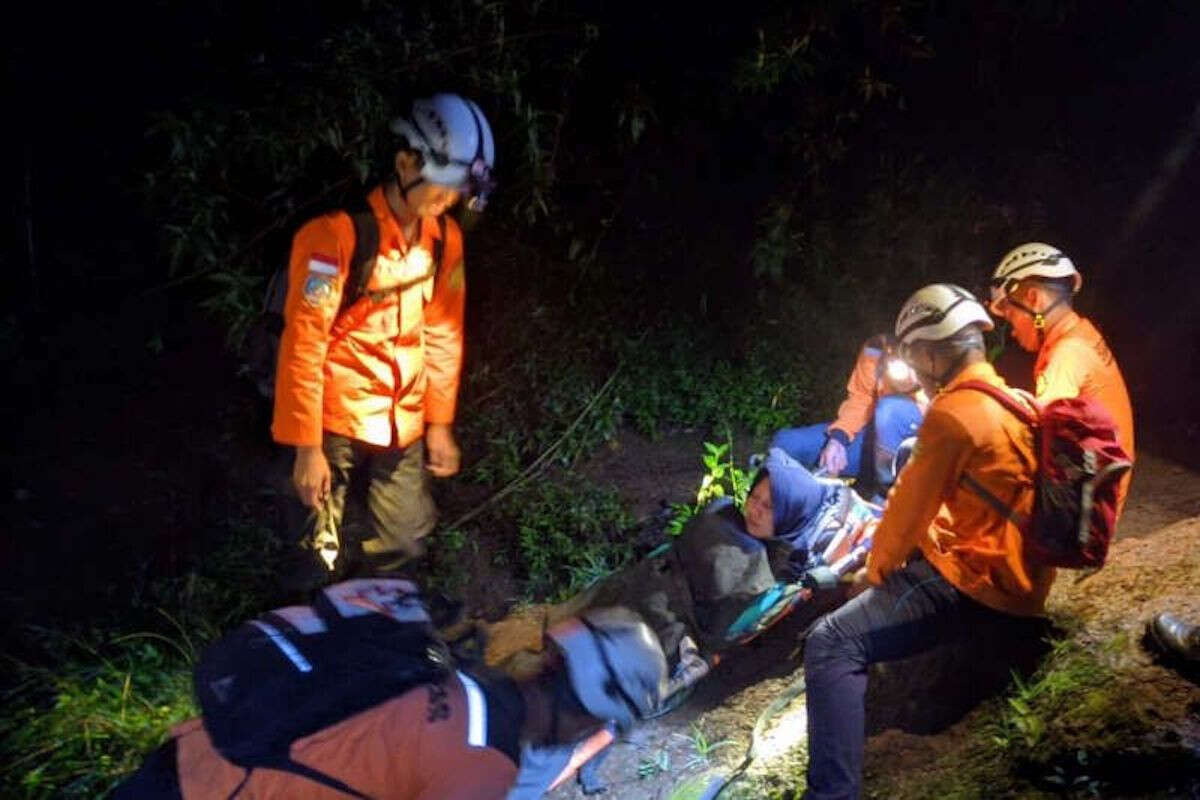 3 Pendaki Naik Gunung Muria Tertimpa Longsor, 1 Hilang