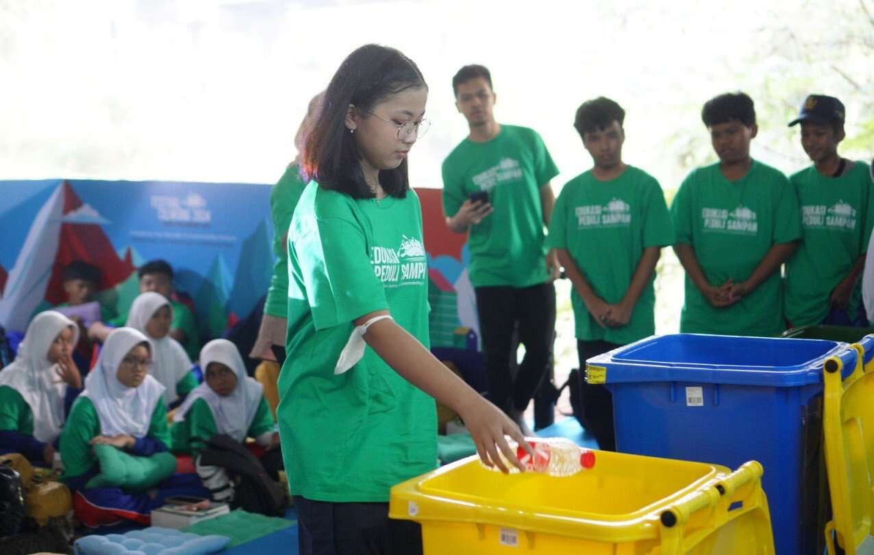 Lewat Edukasi Kreatif, Pertamina Patra Niaga Integrated Terminal Jakarta Ajak Masyarakat Aktif Peduli Sampah