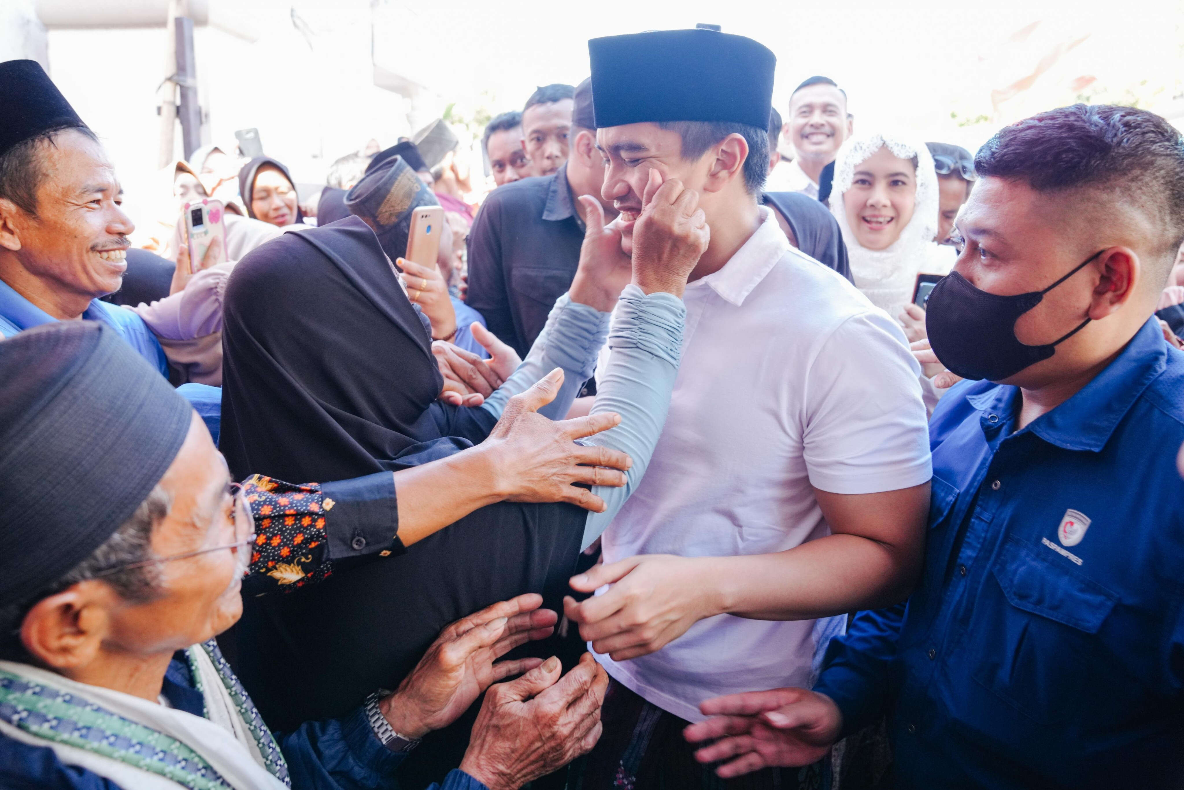 Hadiri Acara Maulid Nabi di Lebak, Kaesang Diserbu Mak-Mak