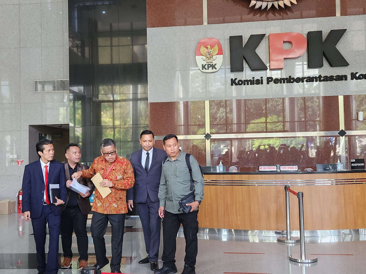 Penuhi Panggilan KPK, Sekjen PDIP Tegaskan Komitmennya dalam Ketaatan Hukum