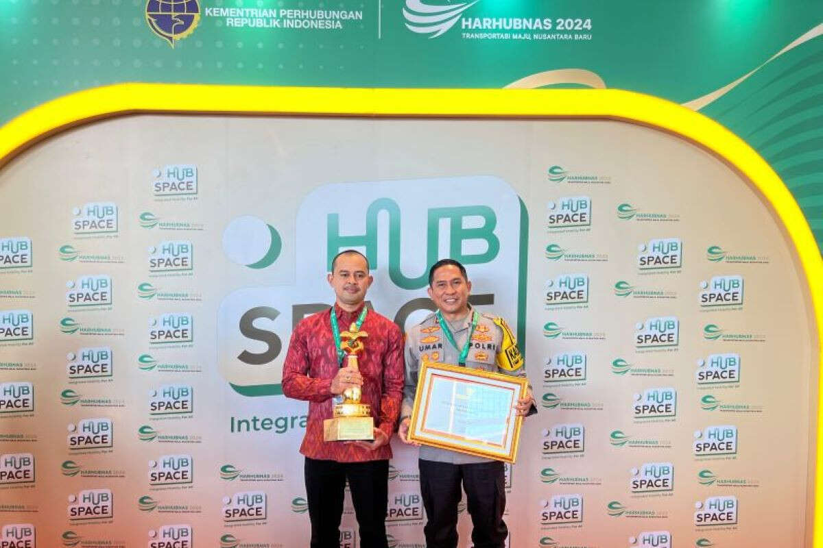 AKBP Umar Dukung Transportasi Perkotaan dan Dapat Penghargaan dari Kemenhub