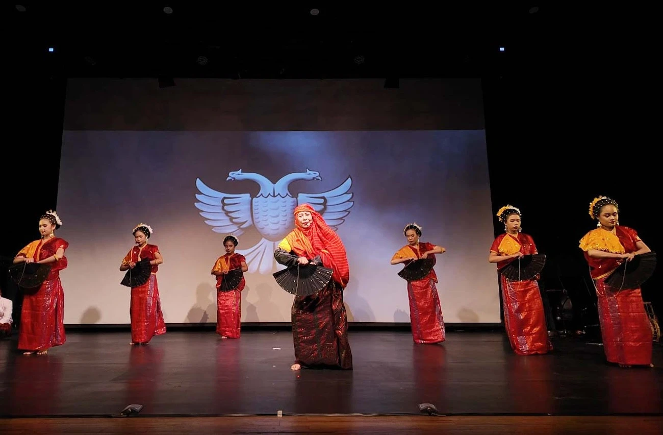 Tari Tutur Musik Rasa Gerak Menjaga Maestro Seni Tradisional