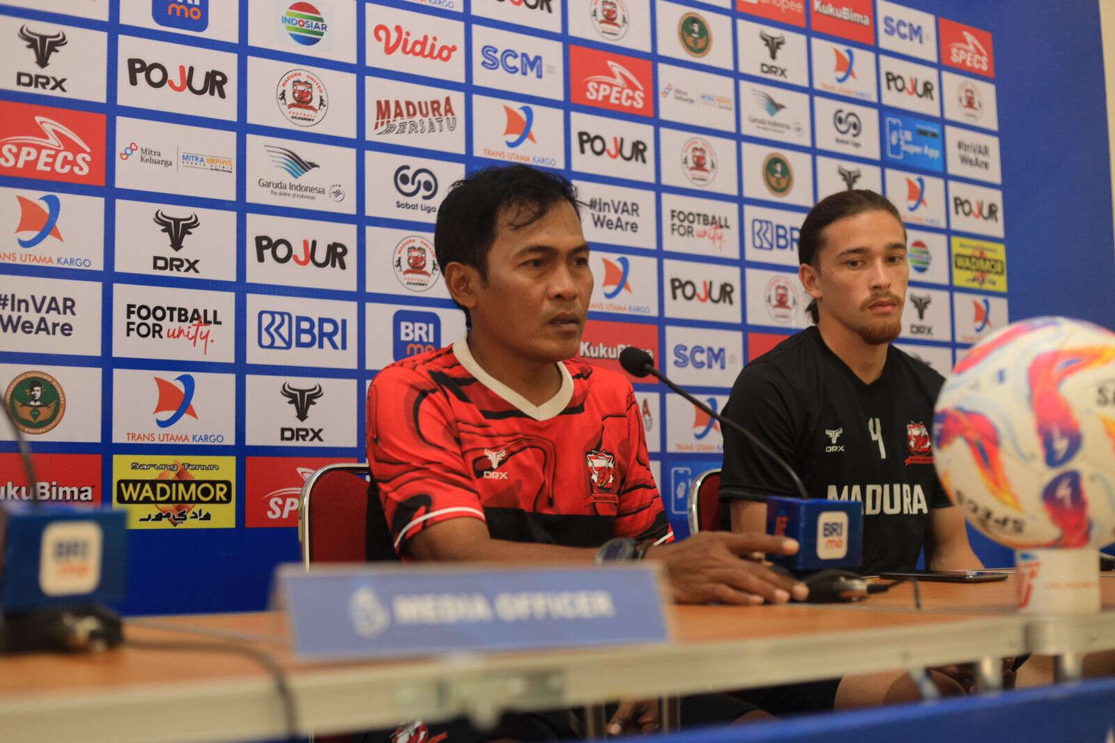 Madura United vs Persib Laskar Sape Kerrab Siap Tempur Raih Kemenangan Perdana