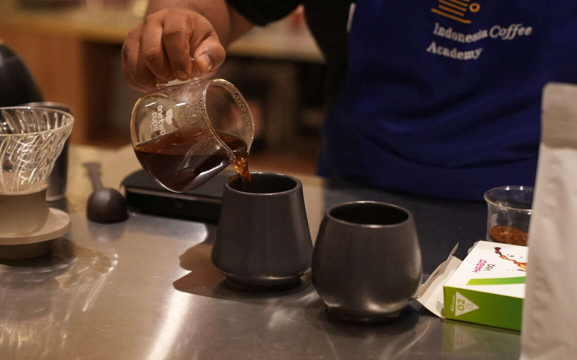 Kemendikbudristek Magangkan LKP Barista di Industri Kopi