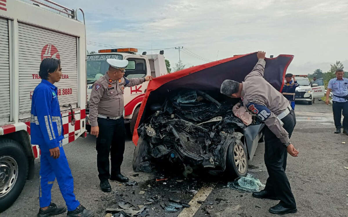 Kecelakaan Maut di Tol Pekanbaru-Dumai Hari Ini, 3 Orang Tewas