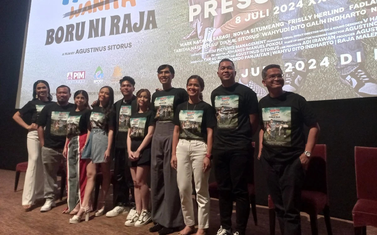 Bintangi Film 'Harta, Tahta, Boru Ni Raja', Frislly Herlind Mengaku Senang Karena Ini