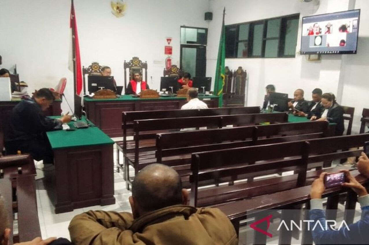 Tok, Mantan Sekda KKT dan Bendahara Divonis 2 Tahun Penjara