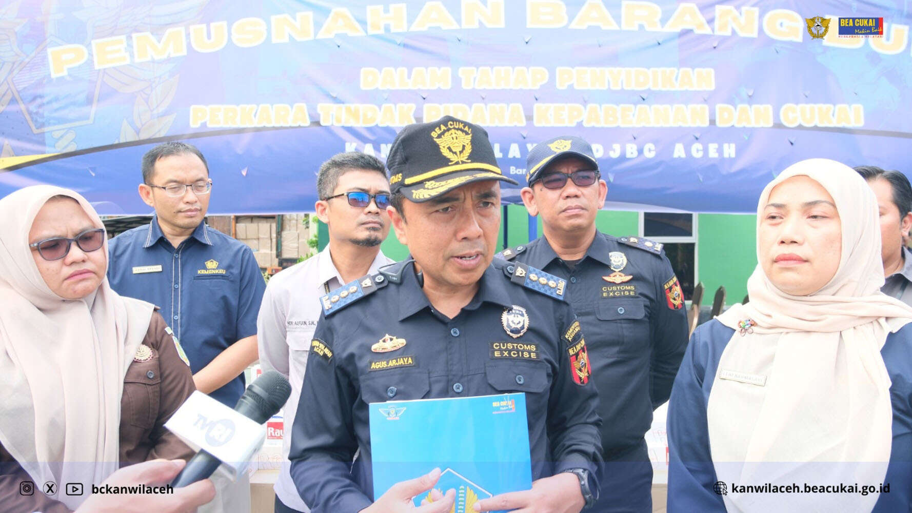 Kanwil Bea Cukai Aceh Musnahkan 10 Juta Batang Rokok Ilegal, Satu Tersangka Ditahan