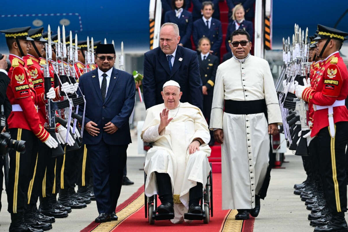 Bersejarah! Paus Fransiskus Ada di Indonesia