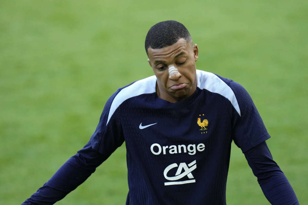 Gegara Absen Membela Timnas Prancis, Kylian Mbappe Dihujani Kritik