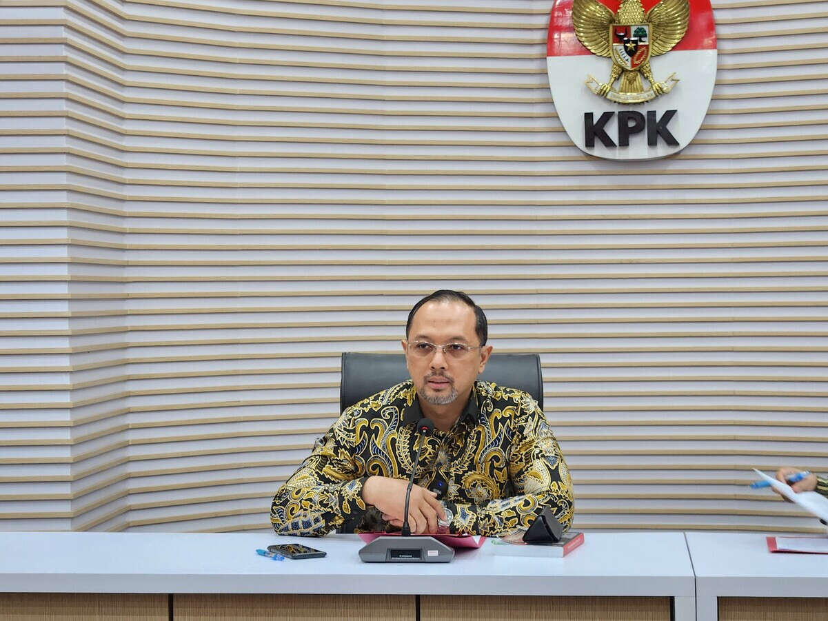 Usut Korupsi Jalan di Kaltim, KPK Periksa Bos PT Logam Mulia Cemerlang hingga Guru Besar