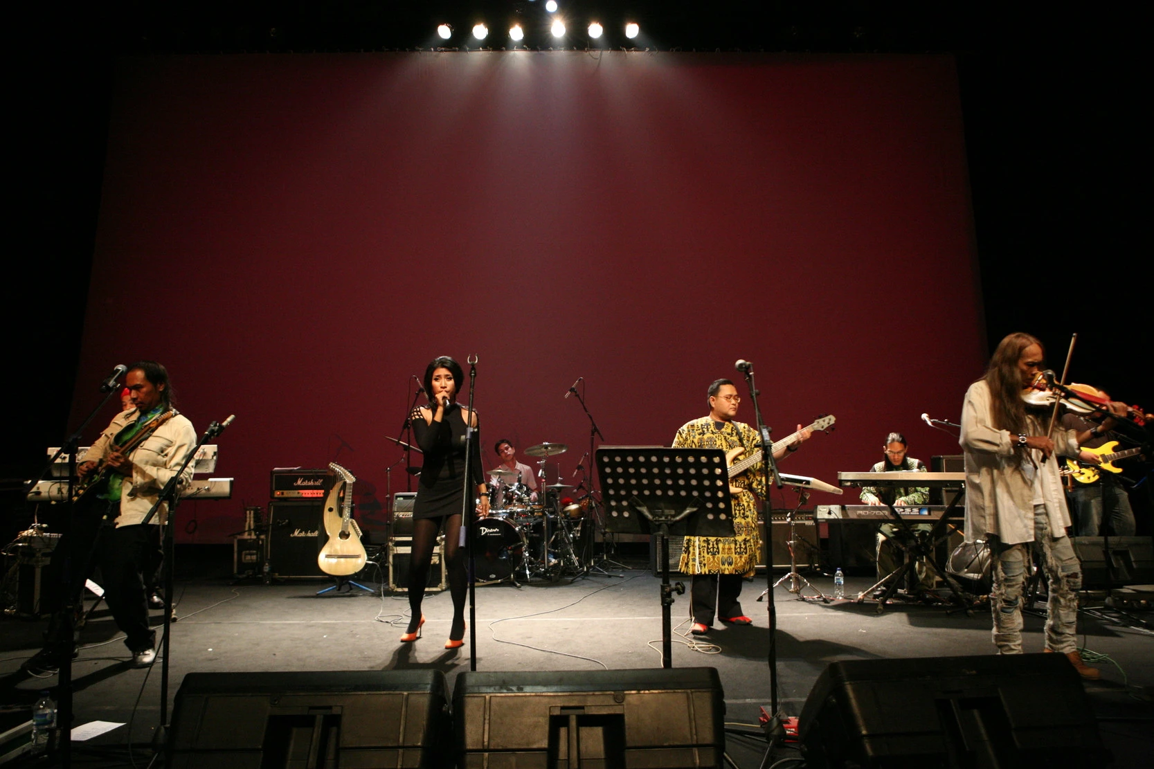 Eksis Lagi, Discus Edarkan Box Set Berisi 3 Album di Jepang