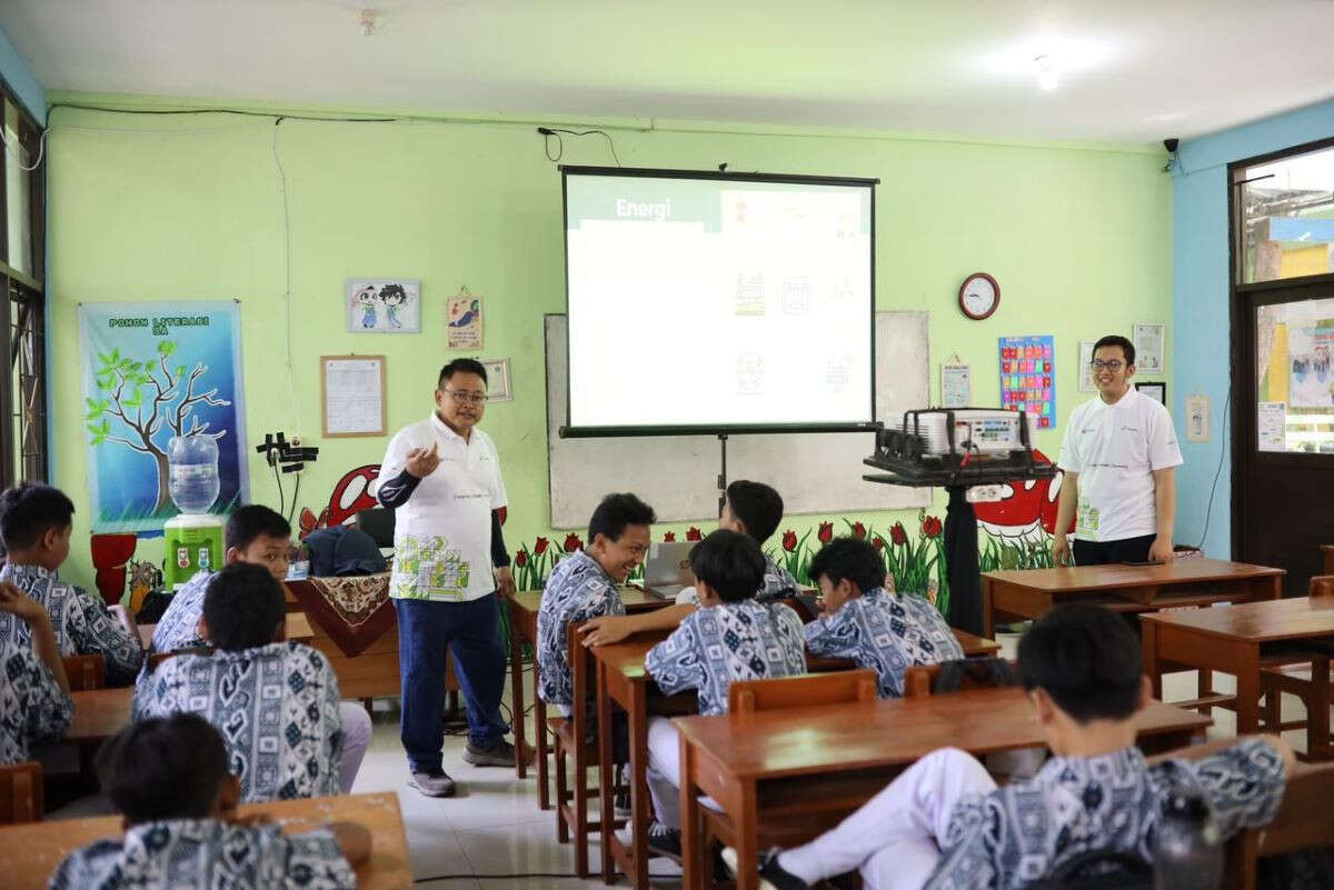 Lewat Program SEB, Pertamina Berkomitmen Edukasi Energi Bersih di Kalangan Siswa