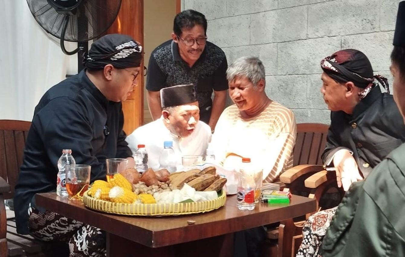 Mbah Latief Tiba-Tiba Muncul Temui Sudaryono, Lalu Didoakan Jadi Gubernur Jawa Tengah