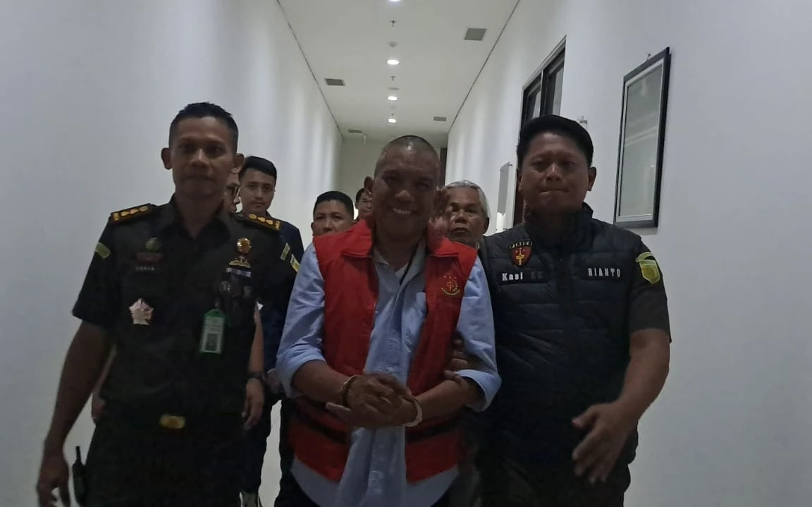 Kejati Jabar Tahan Eks Pj Bupati Bandung Barat Arsan Latif