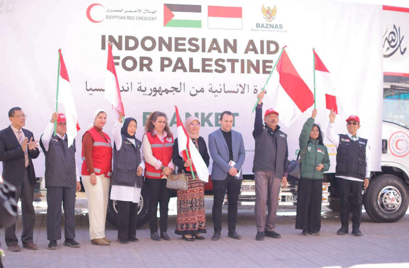 BAZNAS Kirim Bantuan Satu Truk Selimut untuk Warga Palestina