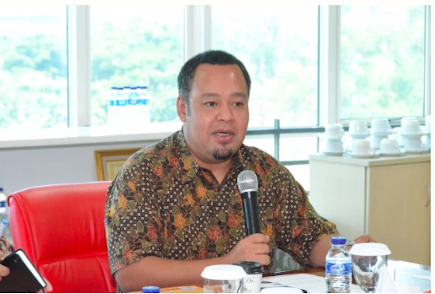 Nilai Langkah Prabowo Menahan Harga BBM Sudah Tepat, Hekal: Bukti Pemerintah Berpihak kepada Rakyat