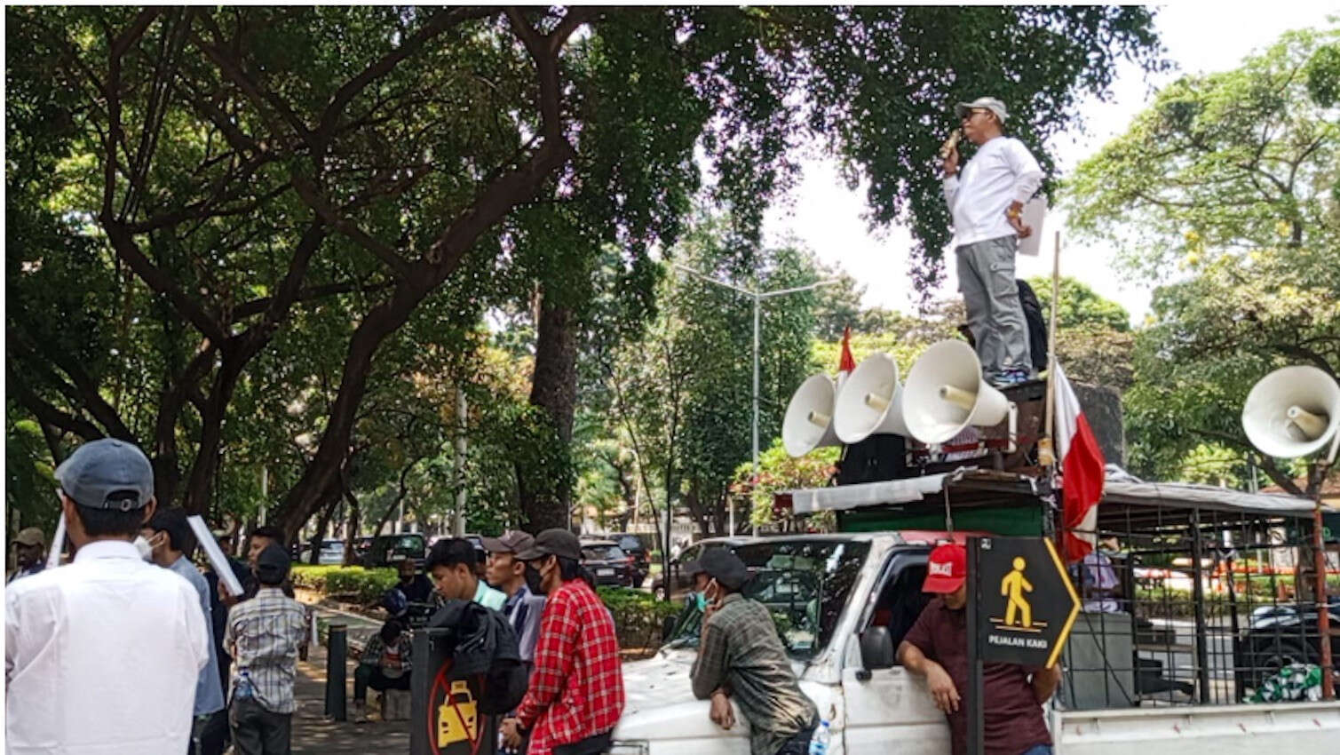 LSM Pijar Keadilan dan FPKMP Gelar Aksi untuk Menuntut Tuntut Ganti Rugi Tanah Ulayat Papua