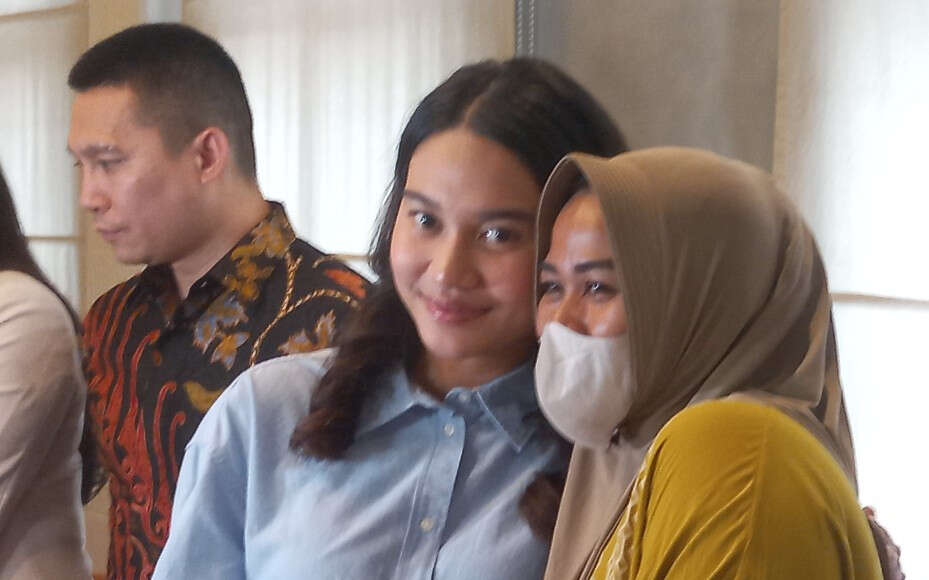 2 Terlapor Kasus Pencemaran Nama Baik Minta Maaf, Azizah Salsha Bilang Begini