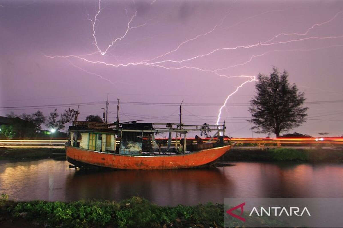 Cuaca Jawa Tengah, Kamis (7/11), Simak Daerah yang Diguyur Hujan Lebat