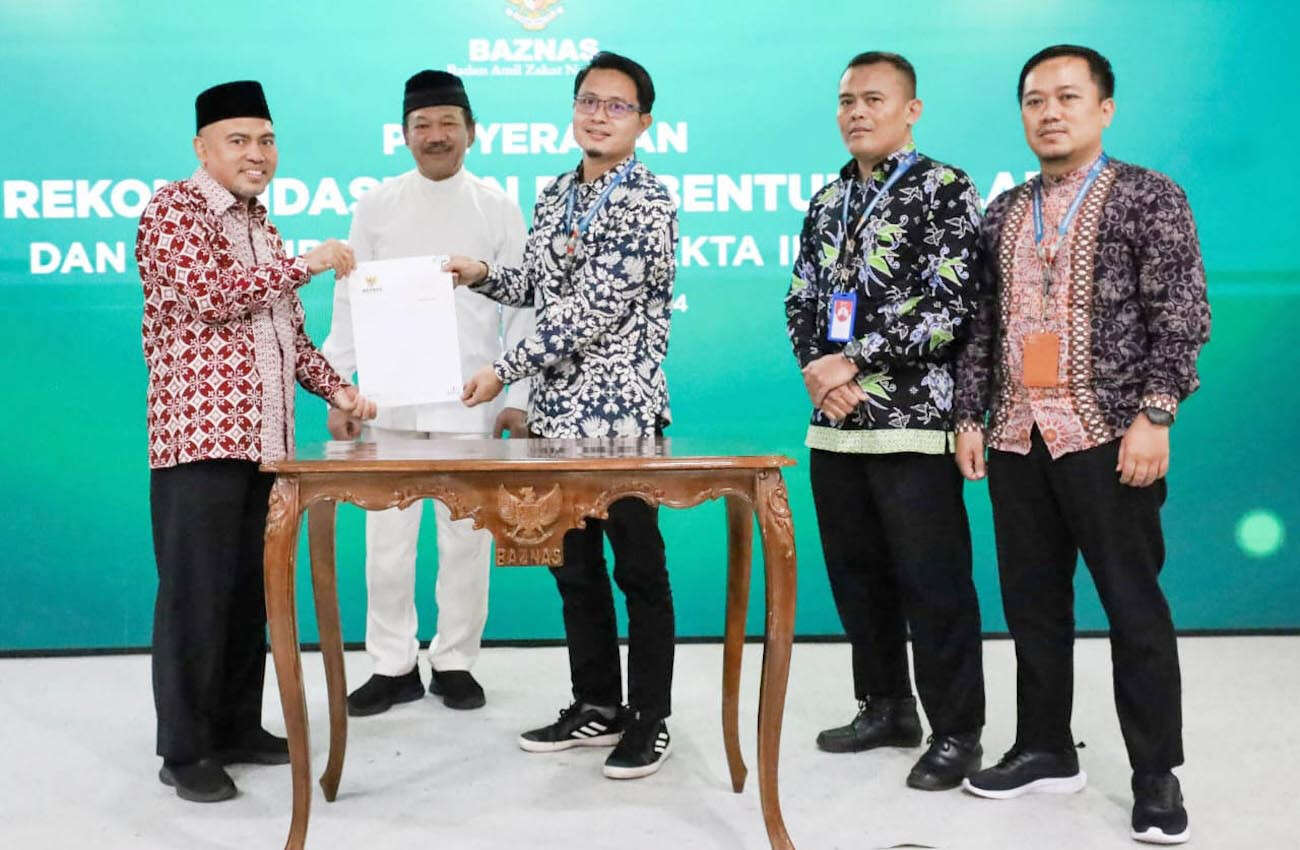 Perkuat Ekosistem Zakat, BAZNAS Serahkan Rekomendasi Izin Pembentukan 7 LAZ