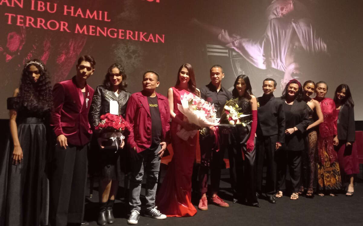 Cerita Frederika Cull Adu Akting dengan Samuel Rizal di Film Malam Keramat